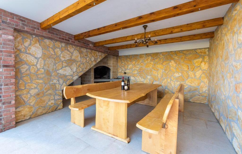 Apartments Karlo Подстрана Екстер'єр фото