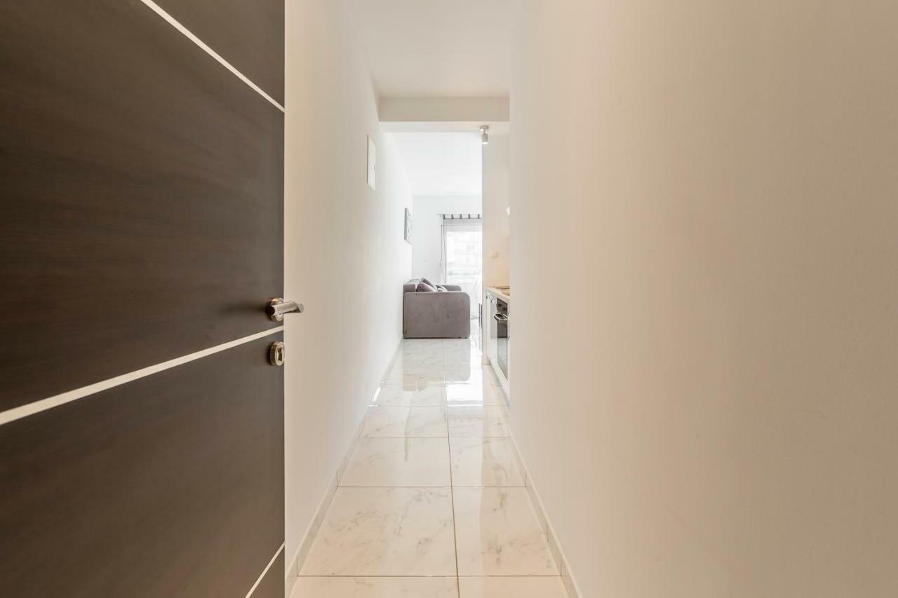 Apartments Karlo Подстрана Екстер'єр фото
