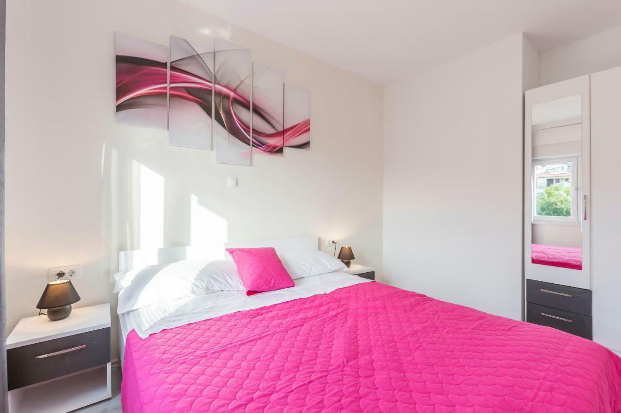 Apartments Karlo Подстрана Екстер'єр фото